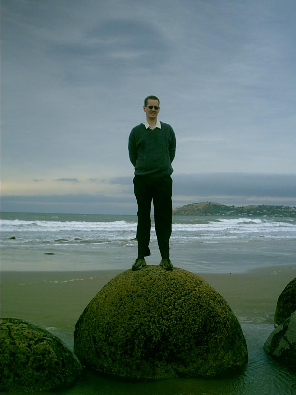 Kiesanowski and Kerdemelidis wedding trip/5_Moeraki_Beach/IMG00004.JPG